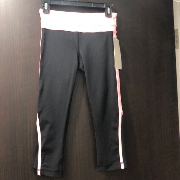 lululemon athletica Pants - Lululemon Up The Pace Crop